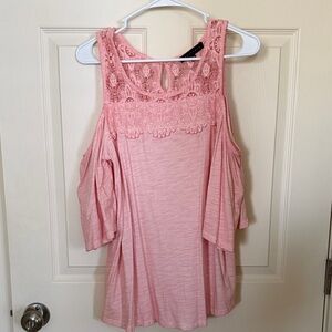 Sanctuary Coral Lace Yoke Cold-Shoulder Tunic